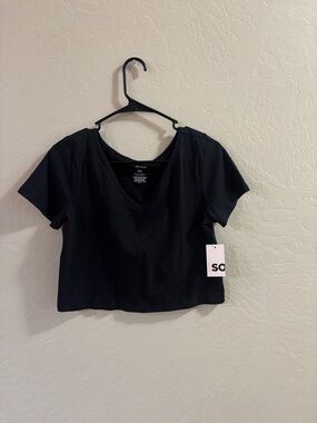 SO Black V-Neck Short Sleeve Crop Top